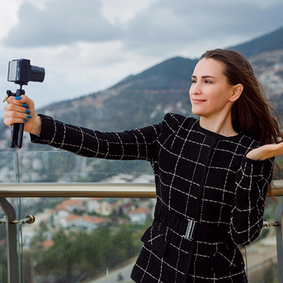 如何高效聯(lián)系國外網(wǎng)紅進行品牌推廣：一站式解決方案