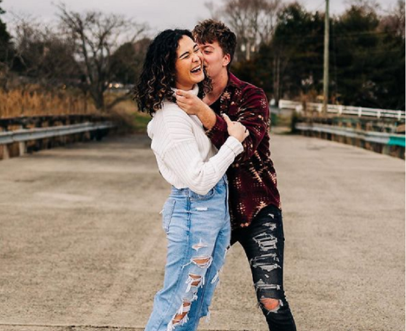 歐美網(wǎng)紅廣告費用：粉絲量級、類目和地區(qū)的多元影響