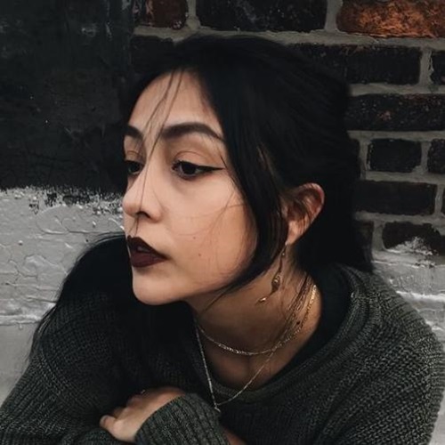 YouTube網(wǎng)紅推廣:美國(guó)閱讀書(shū)籍類(lèi)女博主