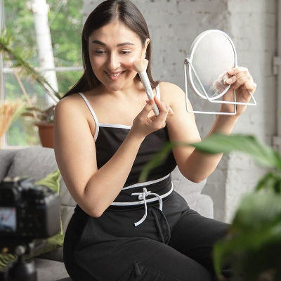 如何選擇適合的東南亞網(wǎng)紅（合作費用是多少）