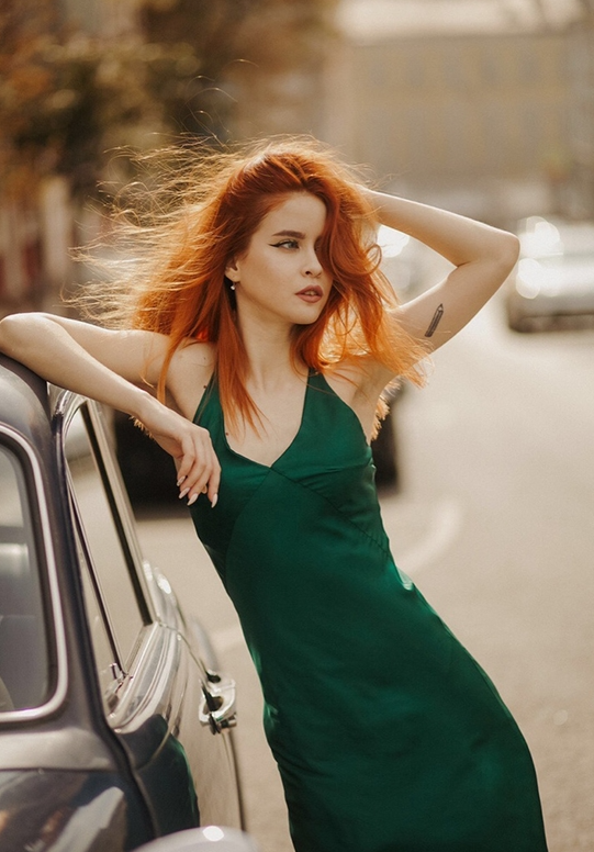 俄羅斯網(wǎng)紅安雅卡拉什尼克